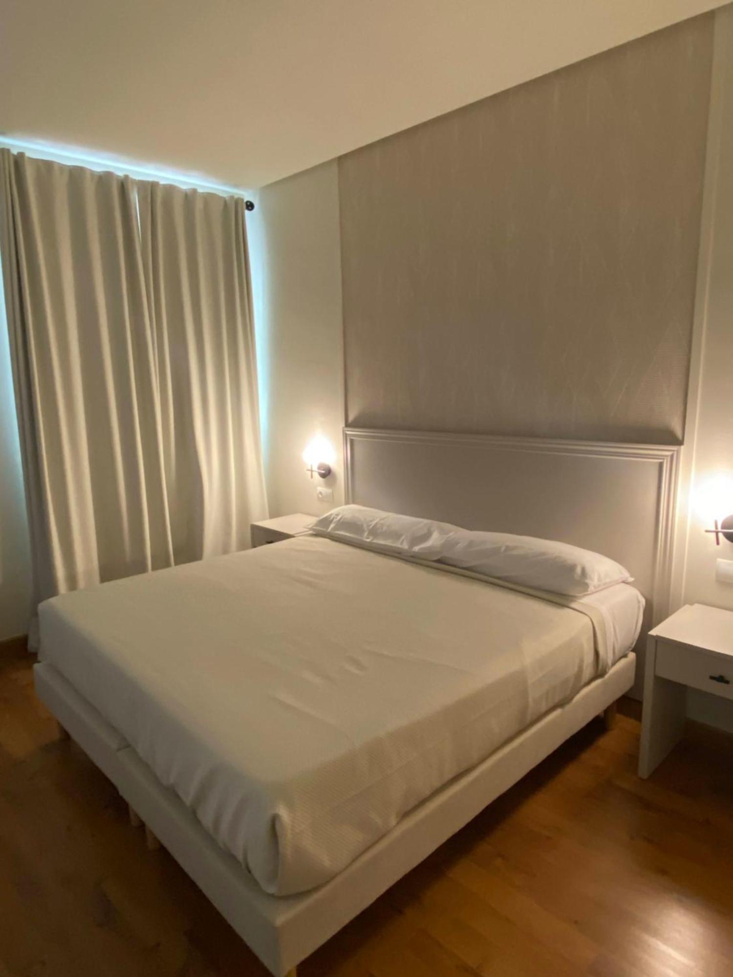 Santa Ana Hotel La Carlota