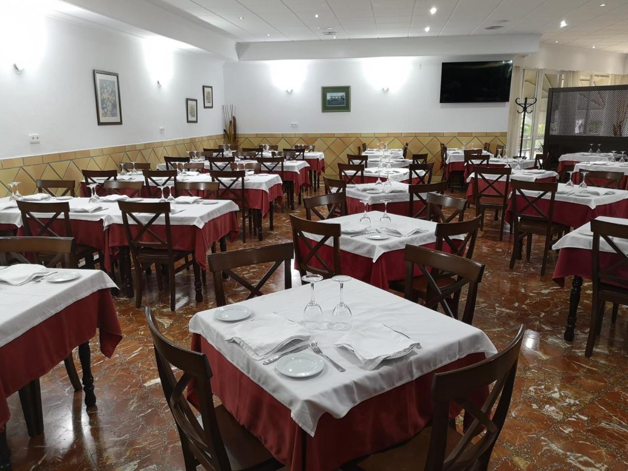 Hotel Santa Ana La Carlota