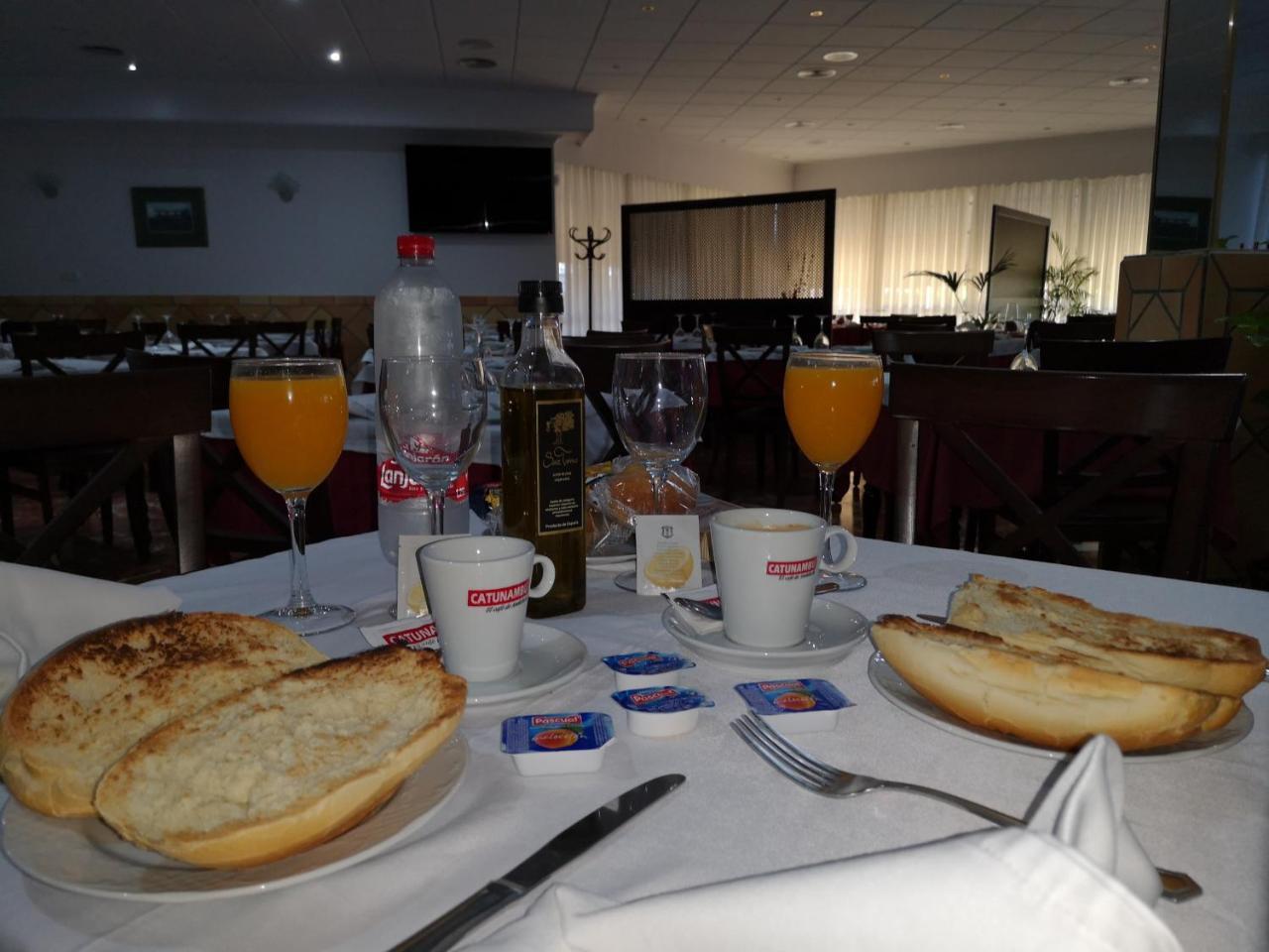 Hotel Santa Ana La Carlota